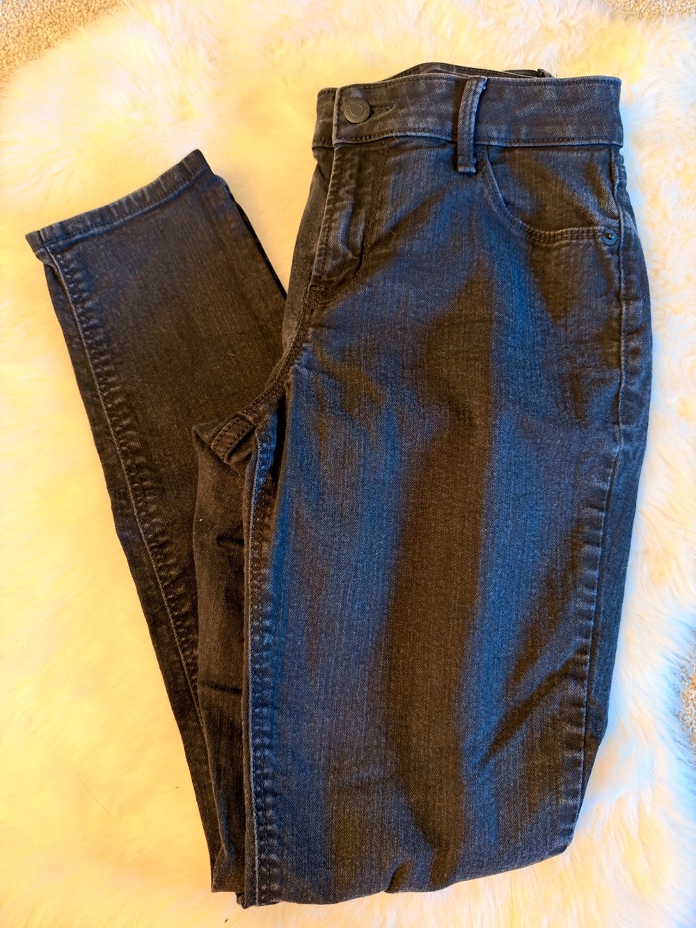 Old Navy Black Super Skinny Jeans